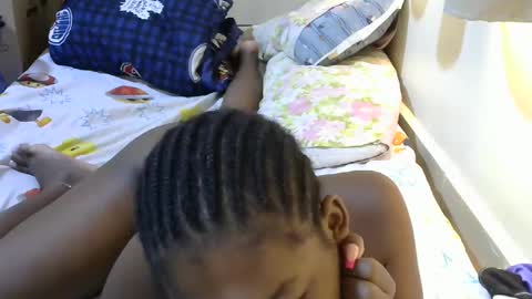 misty_shee online show from February 19, 2025, 7:28 am