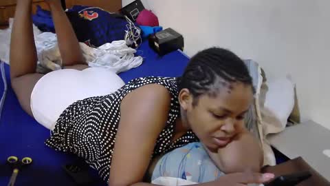 misty_shee online show from September 29, 2025, 8:02 pm