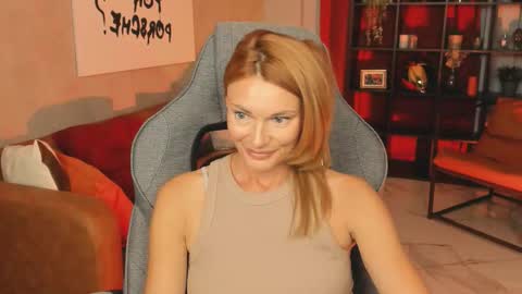 MistyBarnes NONUDE MODEL online show from October 5, 2025, 2:37 pm