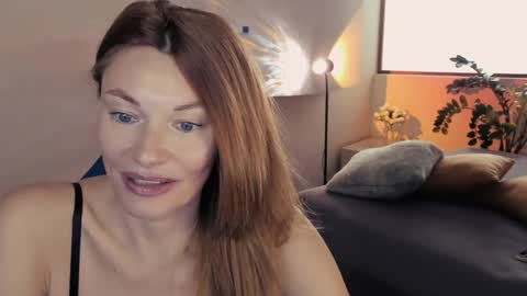 Snapshot of mistybarnes chatting on May 4, 2026, 8:43 am MistyBarnes NONUDE MODEL online show from May 4, 2026, 8:43 am