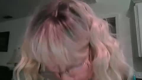 mistygoodslut online show from March 27, 2026, 12:05 pm