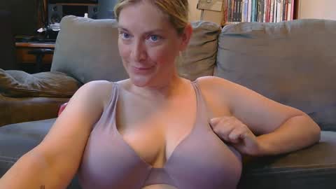 Misty Mountains online show from June 30, 2026, 6:42 pm