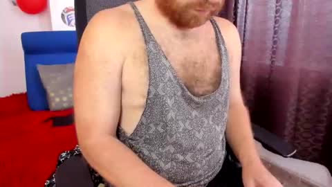 Snapshot of mitchbukanan chatting on June 19, 2026, 6:01 pm mitchbukanan online show from June 19, 2026, 6:01 pm