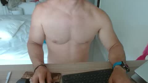 Onlyfans  online show from April 16, 2026, 3:46 pm