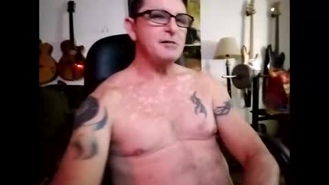 Snapshot of mitchnails69 chatting on December 6, 2024, 10:27 am BobbyMitchGa online show from December 6, 2024, 10:27 am