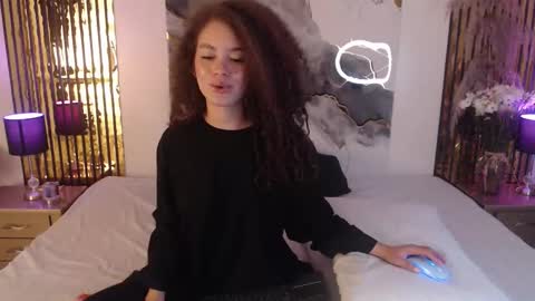 Snapshot of miticabrennet chatting on February 27, 2026, 4:12 am Mtica Brennet online show from February 27, 2026, 4:12 am