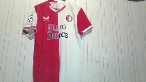 mitta93 online show from October 1, 2025, 11:11 pm