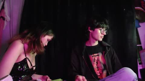 Naomi and Nekorii online show from March 1, 2026, 12:01 am