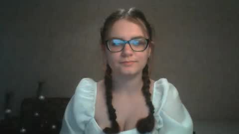 Milana online show from February 4, 2025, 1:38 pm