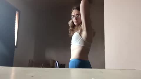 miyahw803 online show from October 14, 2025, 10:43 pm