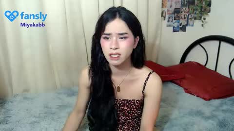 Miyakabebe online show from November 13, 2025, 7:07 am