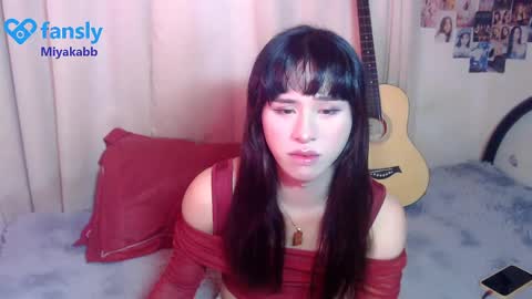 Miyakabebe online show from April 18, 2026, 7:23 am