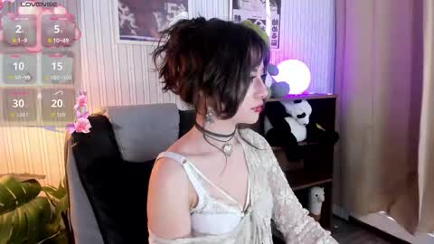 miyuki_wolf online show from October 28, 2025, 8:33 pm