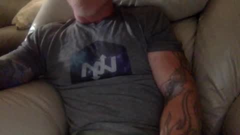 Snapshot of mjg175 chatting on May 31, 2026, 7:59 pm SexyRed online show from May 31, 2026, 7:59 pm