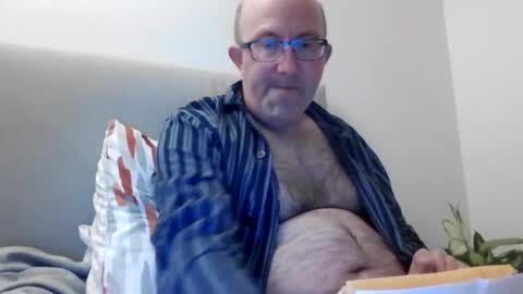 mjm19742025 online show from May 13, 2026, 7:22 pm