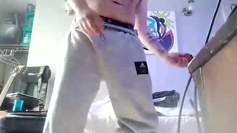 Snapshot of mjmckenz55 chatting on October 29, 2025, 2:41 pm Daddy720 online show from October 29, 2025, 2:41 pm