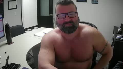 MLangworthy online show from April 16, 2026, 4:08 pm