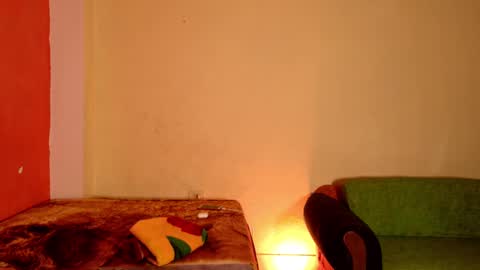 MoonLipson online show from January 16, 2025, 11:37 am