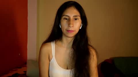 MoonLipson online show from February 19, 2025, 12:33 pm