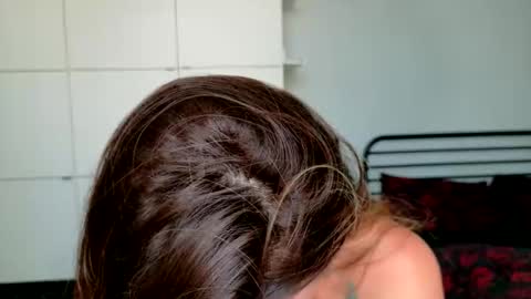 mmminnie online show from January 15, 2026, 11:26 am