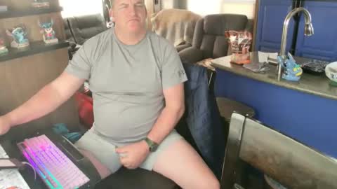 mmmthatsfunnn online show from March 4, 2026, 5:30 pm