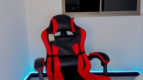 mnell28 online show from March 18, 2026, 7:11 am