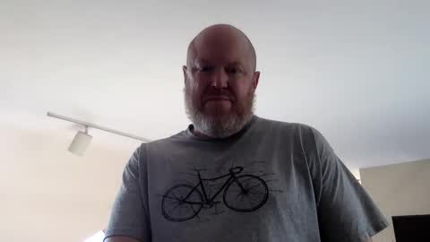 Snapshot of mness2024 chatting on February 24, 2025, 6:26 pm MassachusettsMness online show from February 24, 2025, 6:26 pm