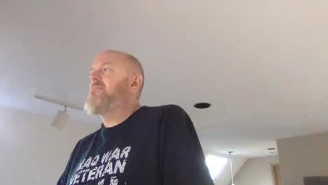 Snapshot of mness2024 chatting on September 29, 2025, 12:32 pm MassachusettsMness online show from September 29, 2025, 12:32 pm