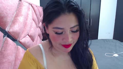 Catalina online show from April 1, 2026, 4:13 am