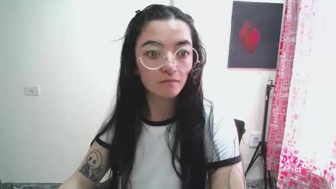 Sam online show from May 25, 2026, 2:01 pm