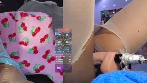 MOCHA   JAMES THE NPC  online show from December 15, 2024, 12:38 pm