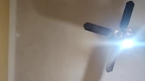 camilo online show from April 7, 2026, 11:04 pm