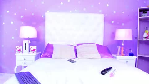 Snapshot of models_sophia chatting on January 17, 2025, 7:38 pm Sophia online show from January 17, 2025, 7:38 pm