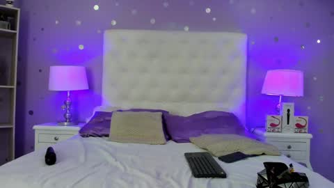 Snapshot of models_sophia chatting on February 3, 2025, 7:21 pm Sophia online show from February 3, 2025, 7:21 pm