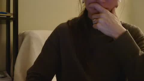 Aurora online show from November 21, 2025, 8:18 pm