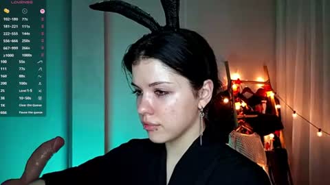 bunnymeow online show from July 19, 2026, 5:05 pm