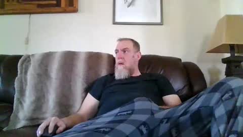 moeblick online show from February 23, 2025, 6:56 pm