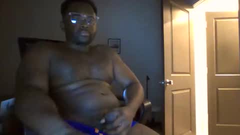 Snapshot of moed1987 chatting on January 6, 2026, 6:17 am Carluv99 online show from January 6, 2026, 6:17 am