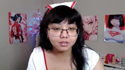 Molly online show from November 21, 2025, 4:55 am