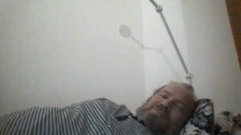 mofu781s online show from February 17, 2025, 10:25 pm