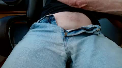 mohotr online show from October 4, 2025, 9:35 pm