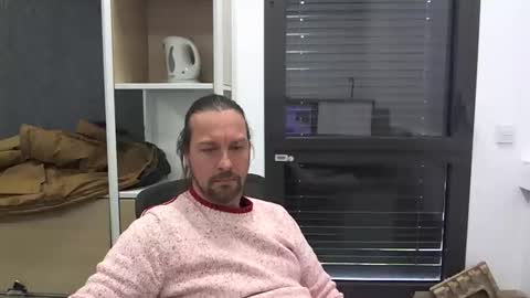 Julien online show from February 2, 2026, 10:47 am