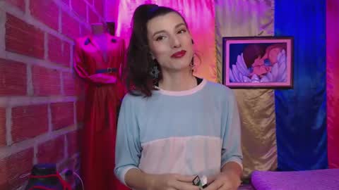 Snapshot of moira_hot chatting on October 16, 2025, 8:26 am moira_hot online show from October 16, 2025, 8:26 am