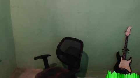 Mokkaf online show from January 10, 2025, 7:00 pm