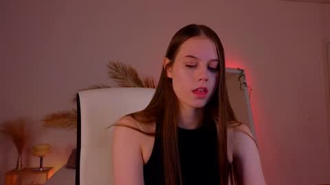 Molly online show from December 15, 2024, 12:40 am