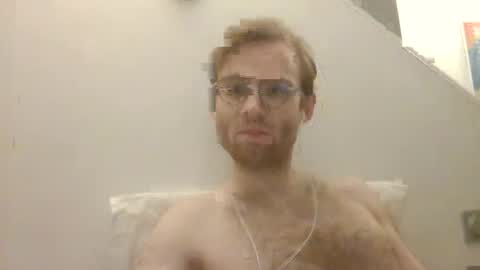 Snapshot of molliter chatting on December 3, 2024, 6:28 pm molliter online show from December 3, 2024, 6:28 pm