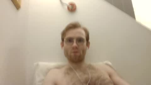 Snapshot of molliter chatting on December 12, 2024, 12:05 am molliter online show from December 12, 2024, 12:05 am