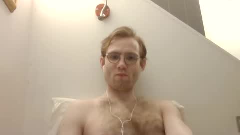 Snapshot of molliter chatting on January 12, 2025, 12:18 am molliter online show from January 12, 2025, 12:18 am