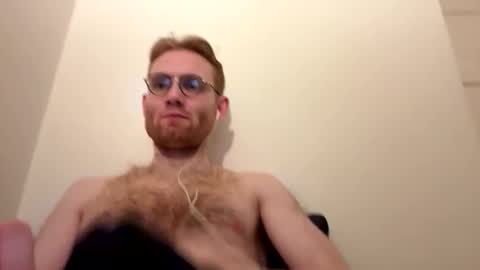 Snapshot of molliter chatting on October 24, 2025, 1:35 am molliter online show from October 24, 2025, 1:35 am