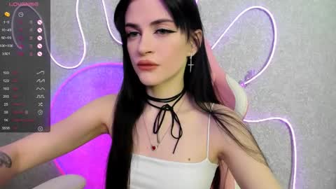 Molly - online show from May 23, 2026, 3:01 am
